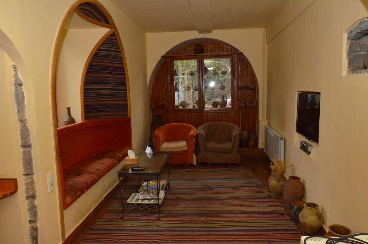 Hotel Mirhav 고리스 외부 사진