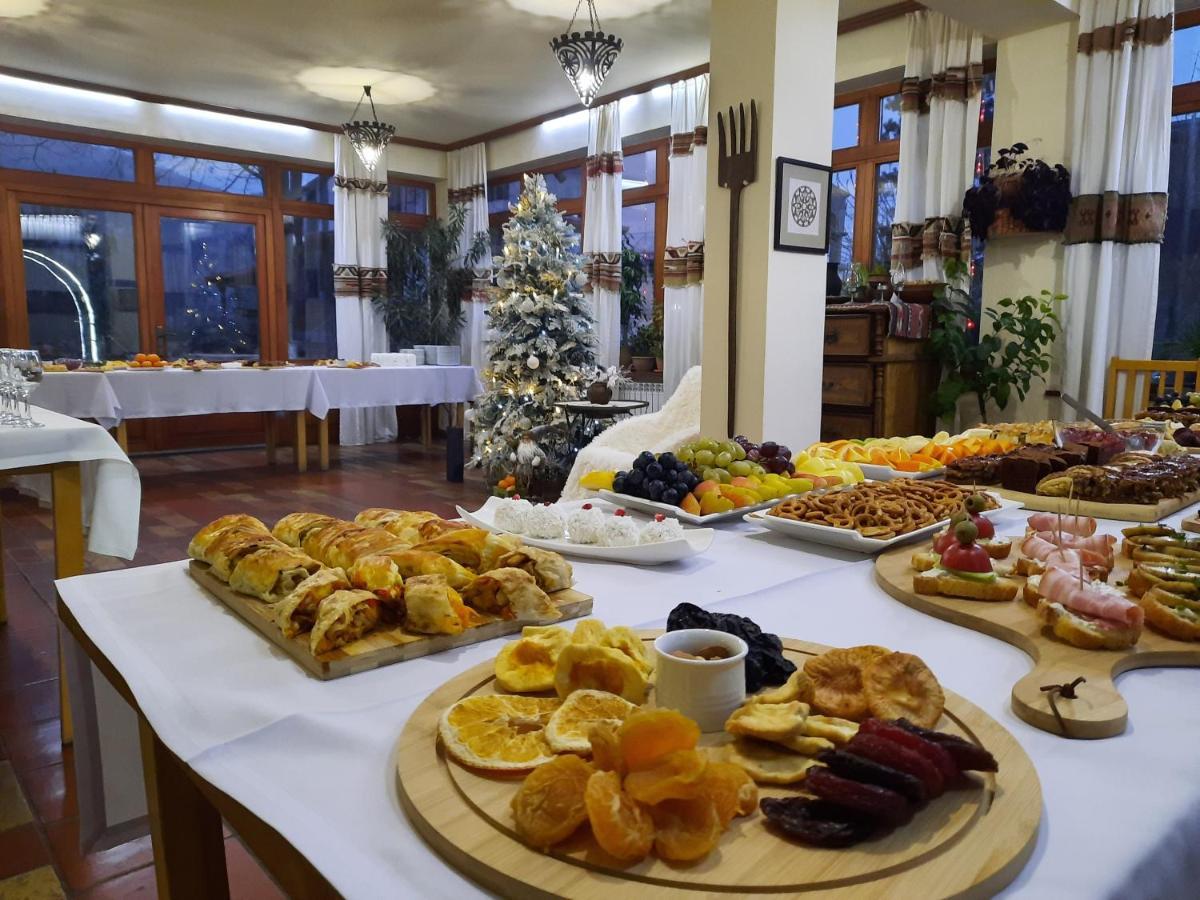 Hotel Mirhav 고리스 외부 사진