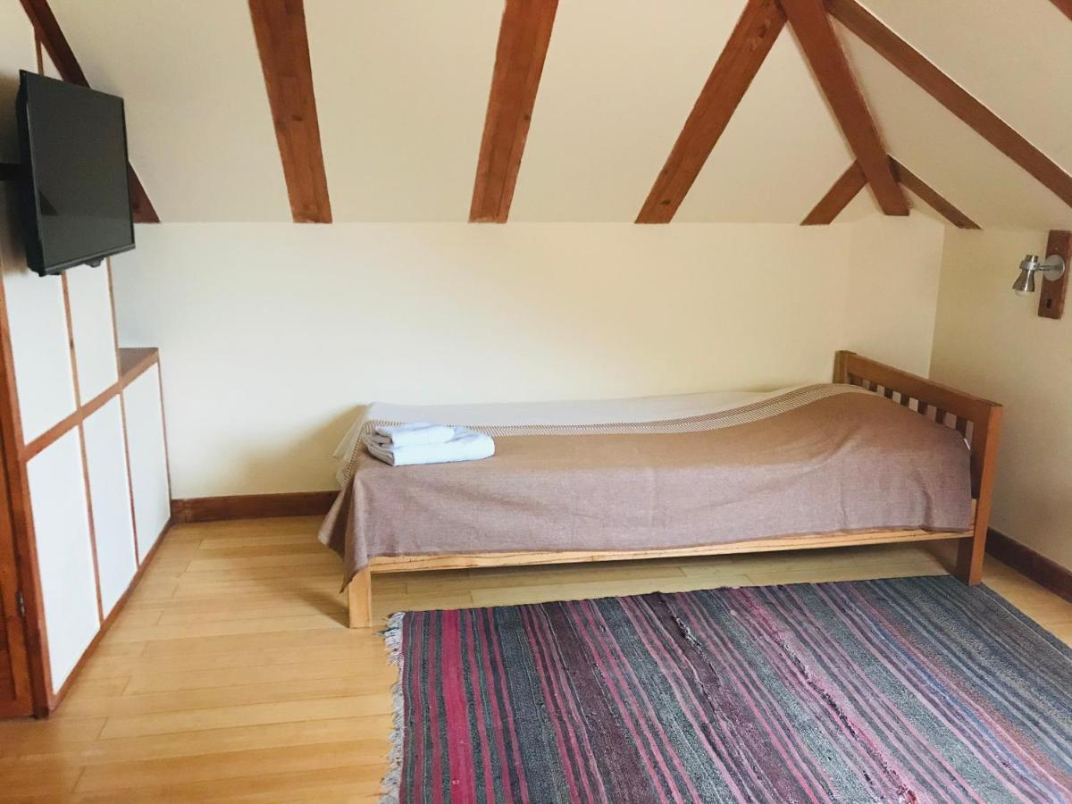 Hotel Mirhav 고리스 외부 사진